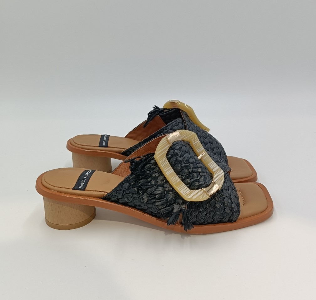 angelalarcon-22069-361 (3)