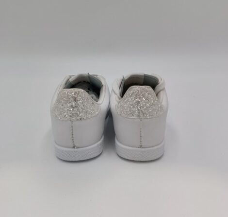 victoria-1125104-branco (2)