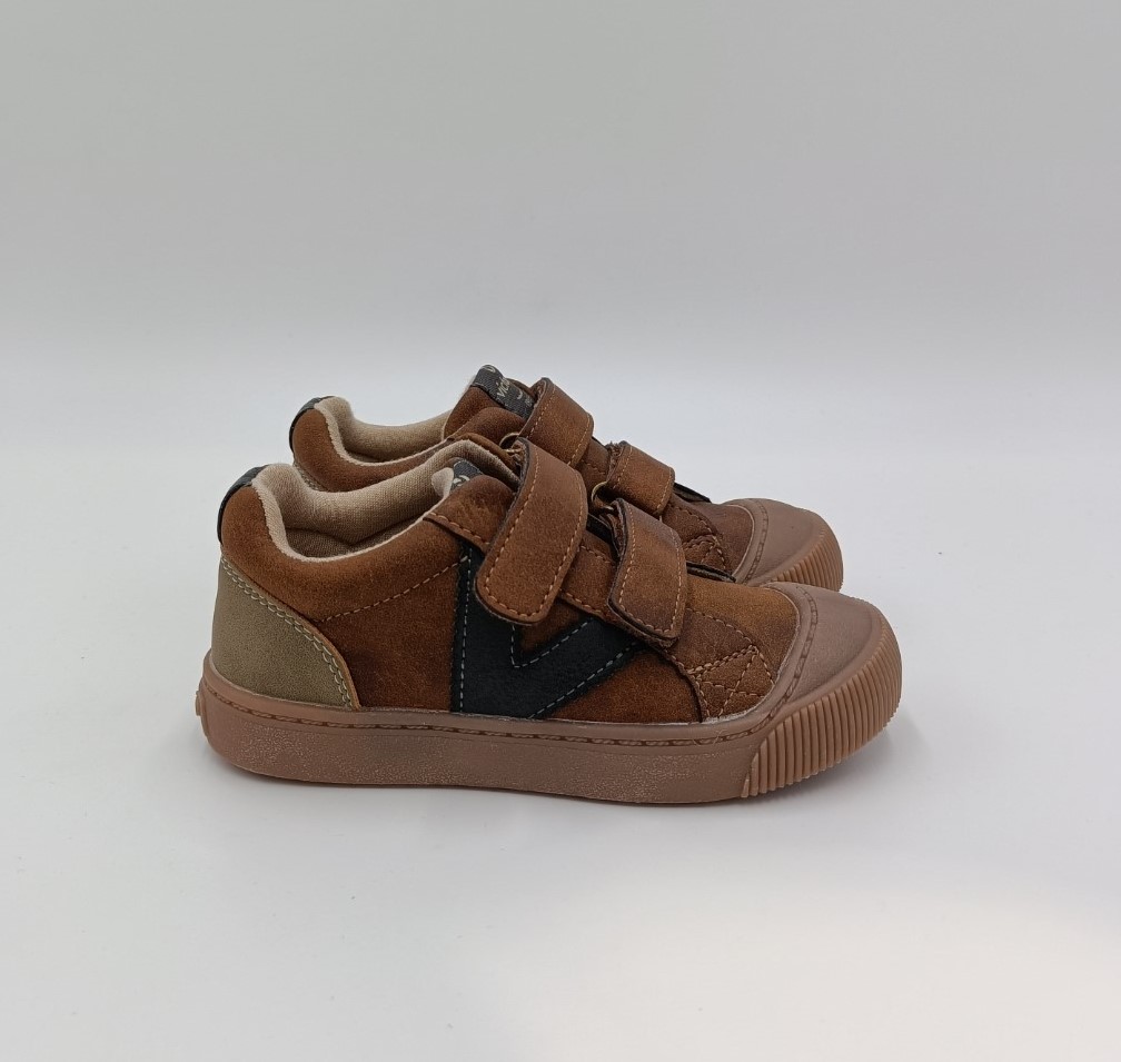 victoria-1365100-castanho (1)