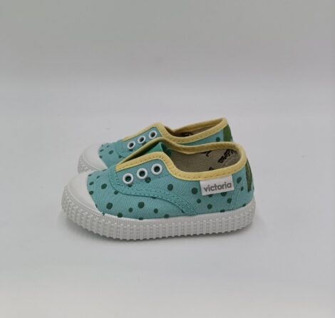 victoria-1366126-verde (3)