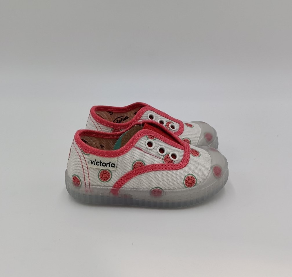 victoria-1366139-rosa (1)