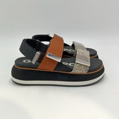 Sandália Gioseppo Elicott