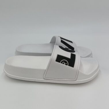 Chinelo Levi's June L