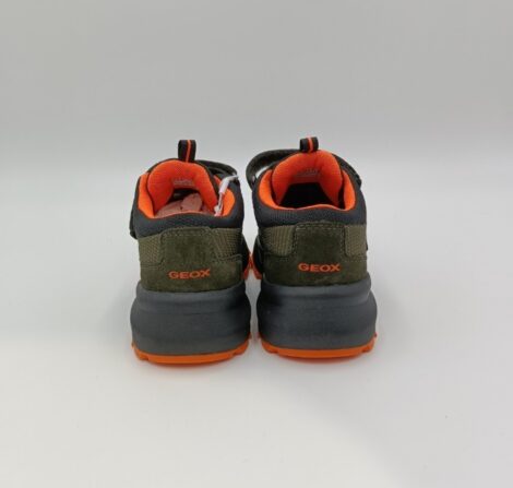 geox-J16FBA (2) geox-J16FBA (2)