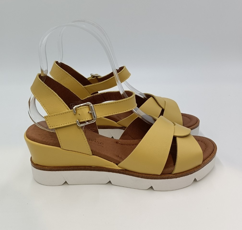 Sandália Bryan Stepwise Piel Amarillo